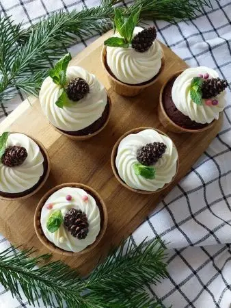 Цукаты из сосновых шишек с копченой паприкой, 150 гр Цукаты из сосновых шишек с копченой паприкой, 150 гр